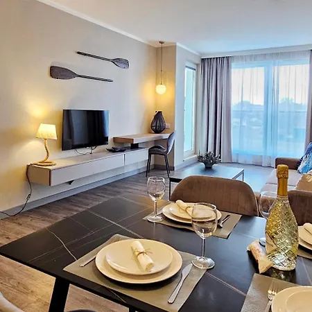 Holidayhomepl Bel Mare E316 Z Osobna Sypialnia I Balkonem Appartement Miedzyzdroje